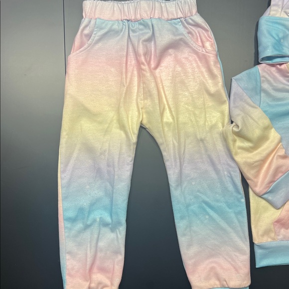 Kids 100/ 3T Rainbow Hoodie and Pants Set - Picture 2 of 4